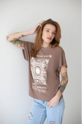 Футболка жіноча